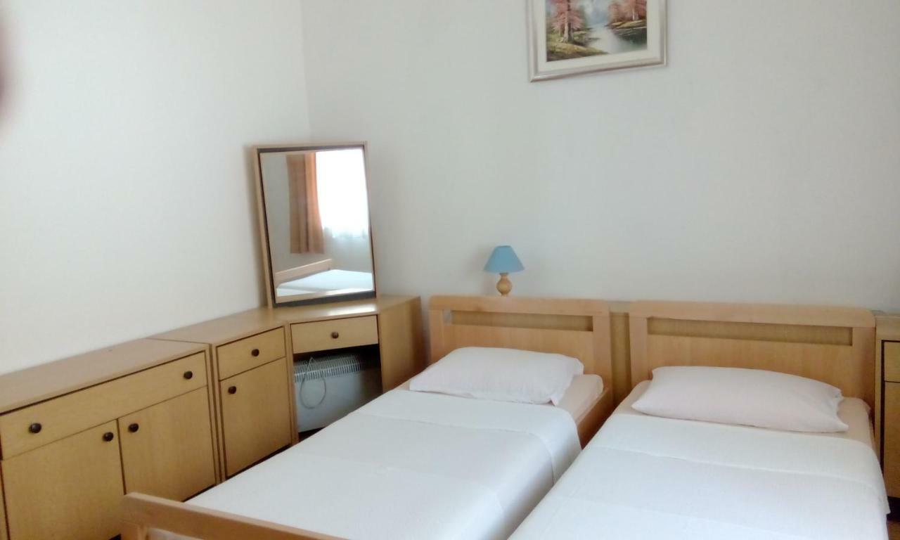 Apartments Zrilic Zadar Eksteriør billede